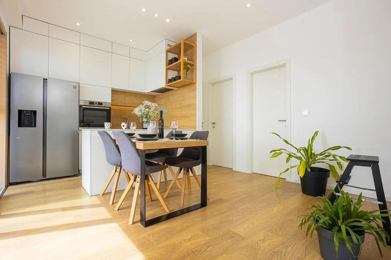 Amai Apartment سبليت
